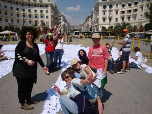 Deputy mayor Maria Paschalidou and volunteers