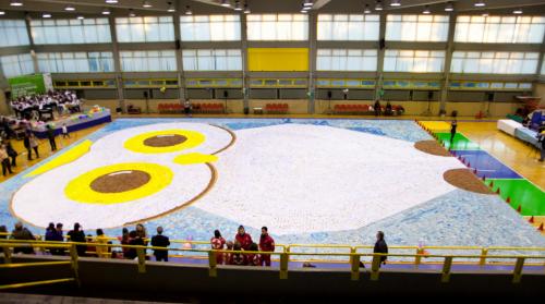 largest origami mosaic